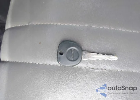 2004 GMC Savana Standard from USA, damaged, VIN 1GKHG39U441111287